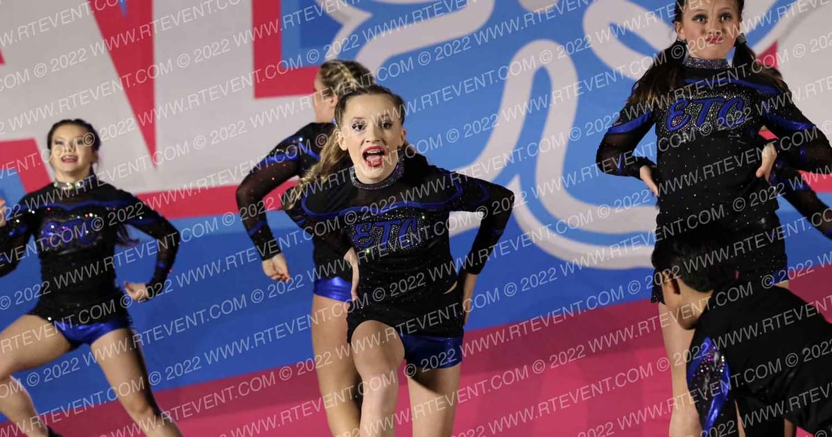 East Tennessee Cheer Dynasty Cats · Gatlinburg Showdown