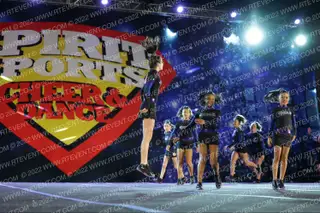 Southcoast Storm II Ice Queens