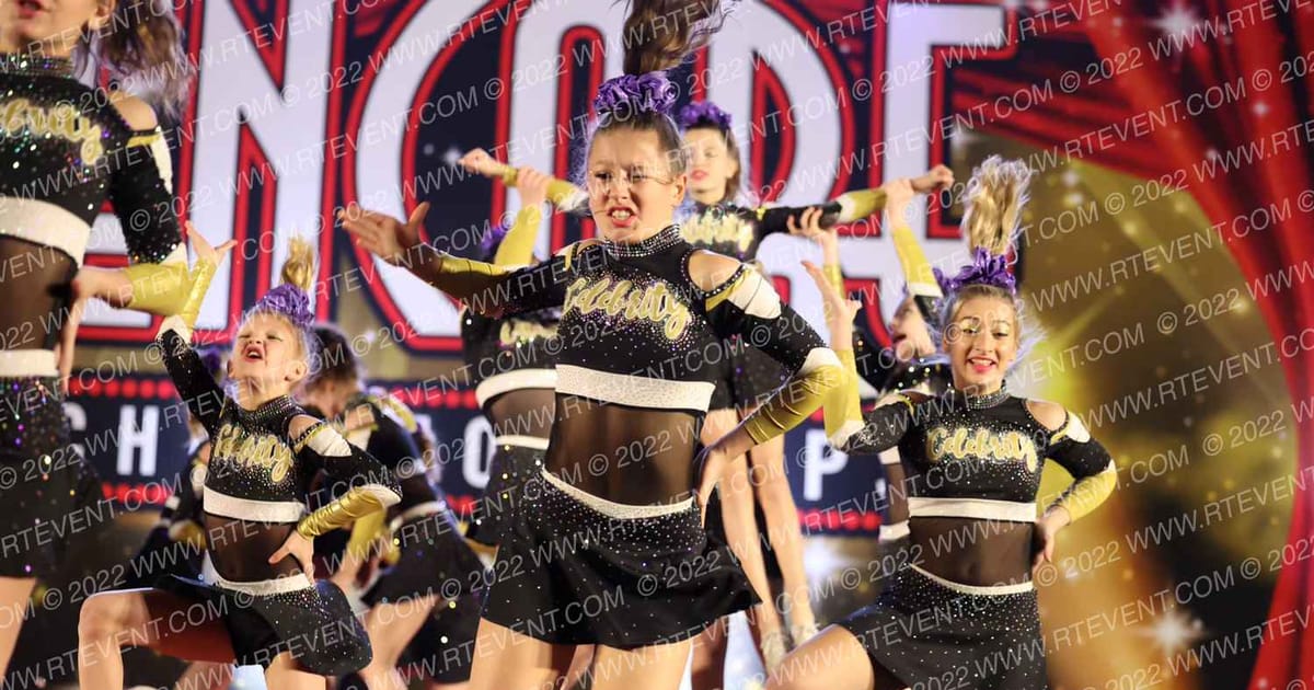 Celebrity Cheer VOGUE · Encore Baltimore Showdown DIDII