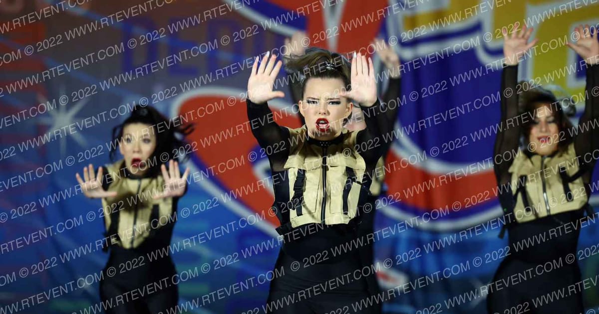 Legendary Athletics Senior Elite · Spirit Cheer Orlando