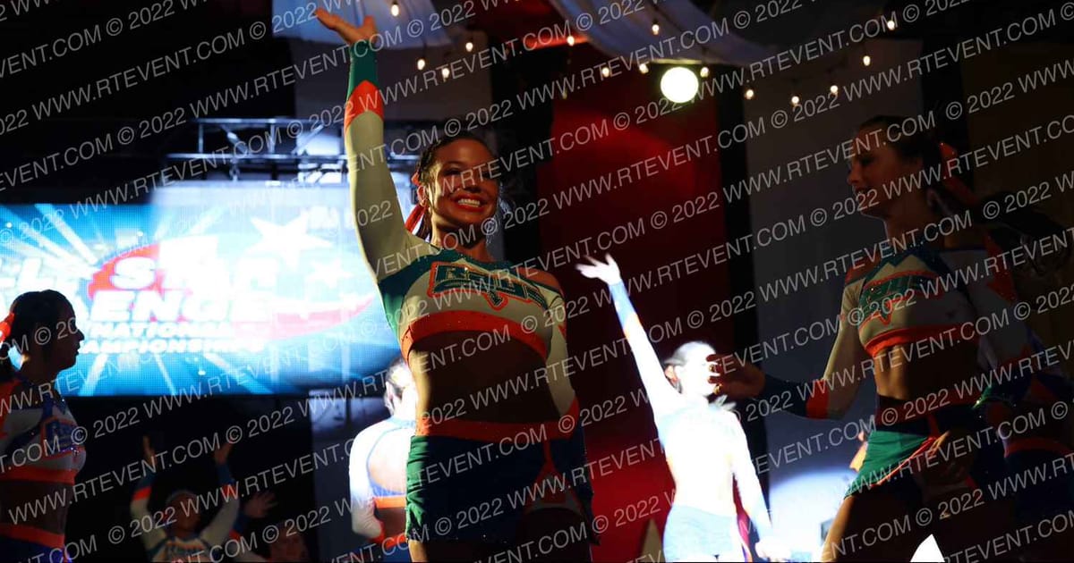 The Stingray All Stars Orange · Battle under the Big Top