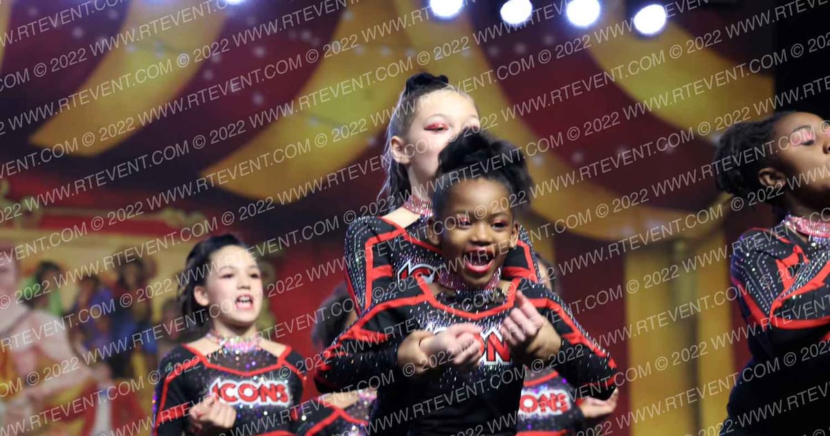 RH Superstars Icons · Battle under the Big Top