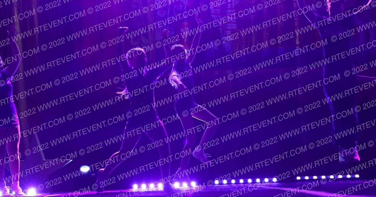Knoxville Twisters Typhoons · Battle under the Big Top
