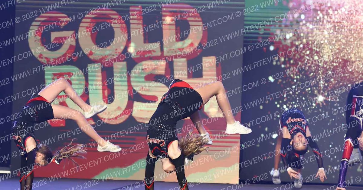 Headliners Courage Cheer & Dance United · Gold Rush Ft Worth