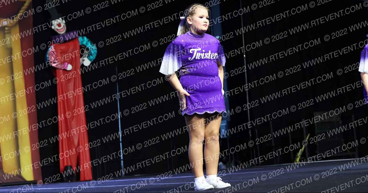 Knoxville Twisters Tornadoes · Battle under the Big Top
