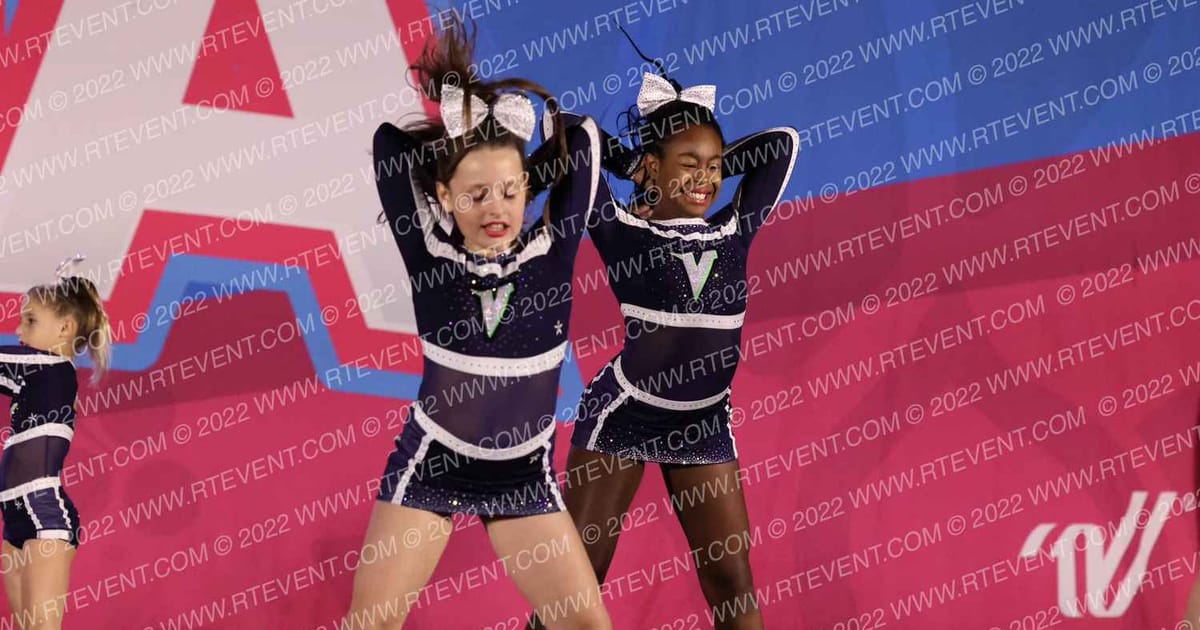 CheerVille NV Poison Ivy · Gatlinburg Showdown