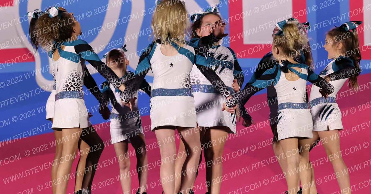 Top Notch All Stars Aristocats · Gatlinburg Showdown