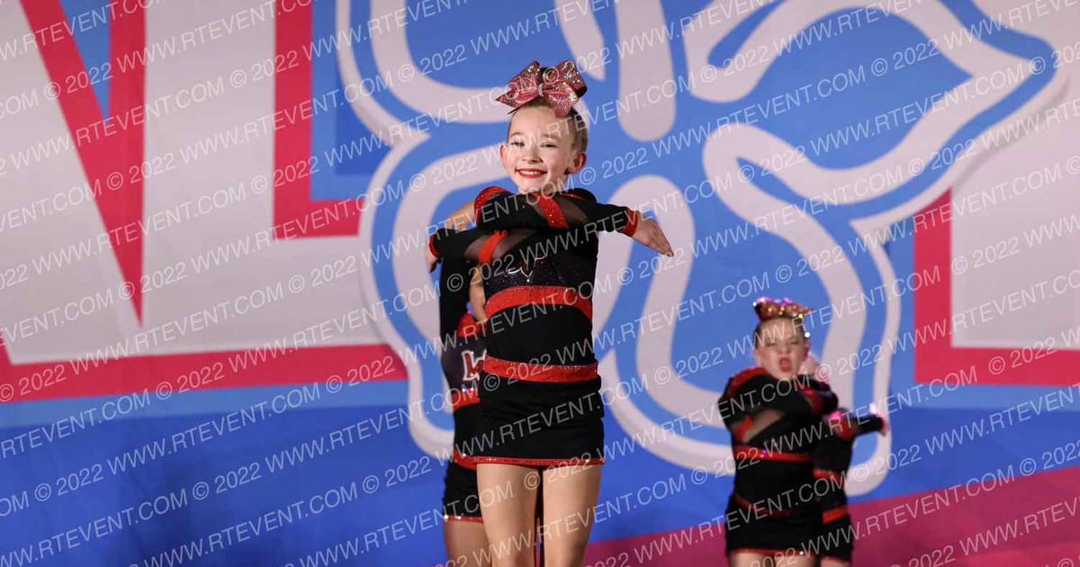 Wake Forest All Stars Red Wolves · Gatlinburg Showdown