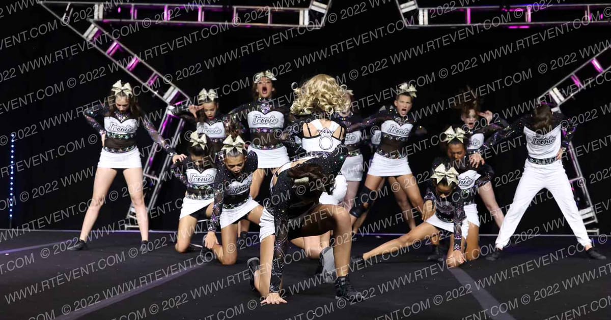 Iconic All Stars Bombshells · Nations Choice