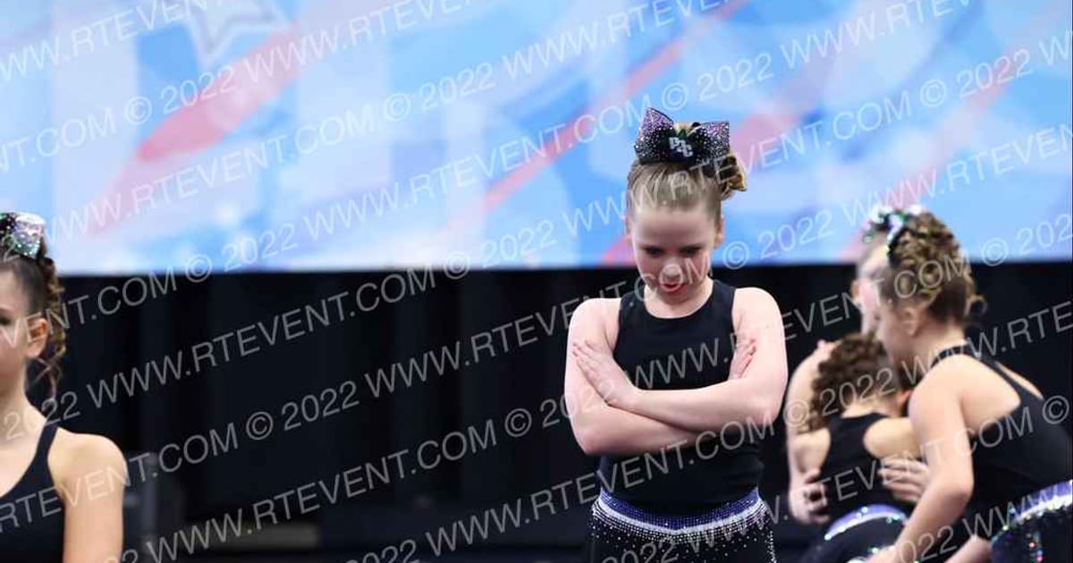 PLATINUM ATHLETICS CHEER Dream PAC · New Jersey Spirit