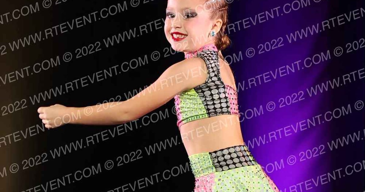 Dance Dynamics Oaklee Volk · The GROOVE at Encore