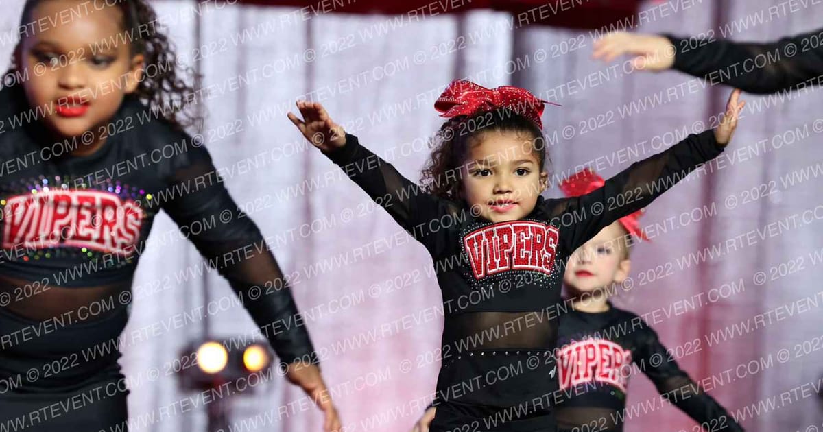 Stars Vipers Katy Gummy Snakes · Encore Houston