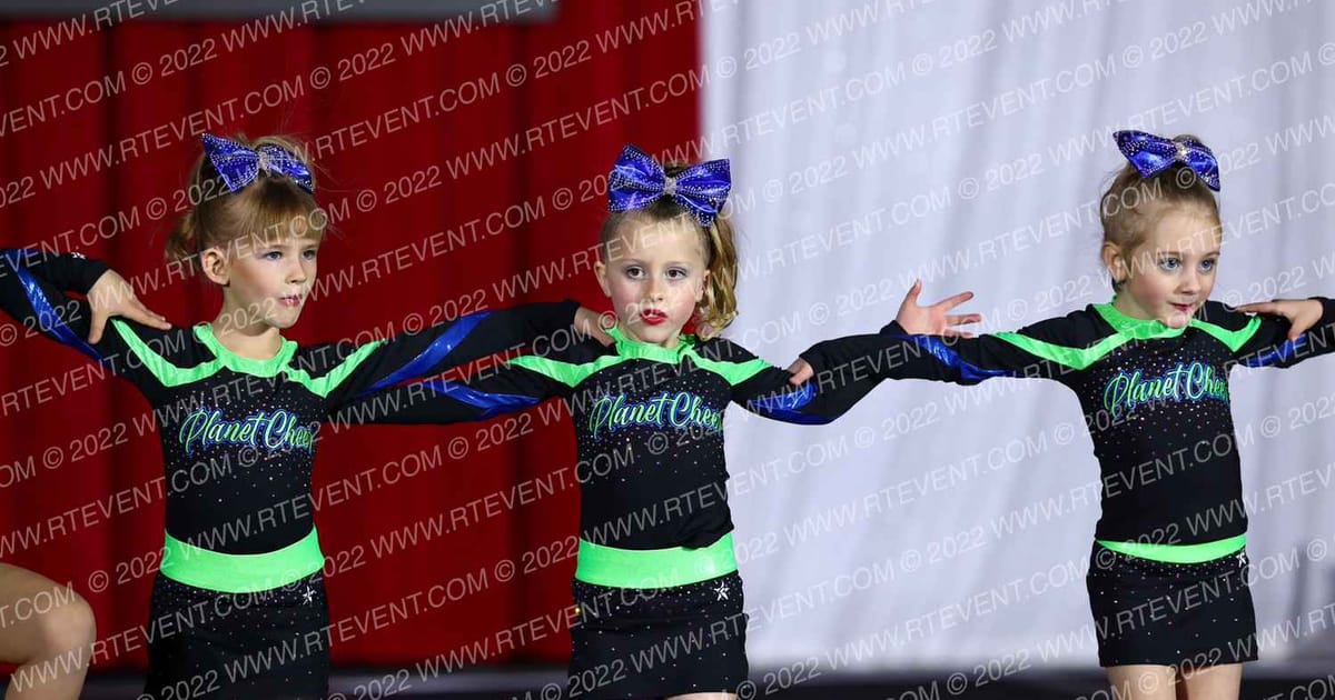 Planet Cheer Little Dippers · CHAMPS Grand Nationals DIDII