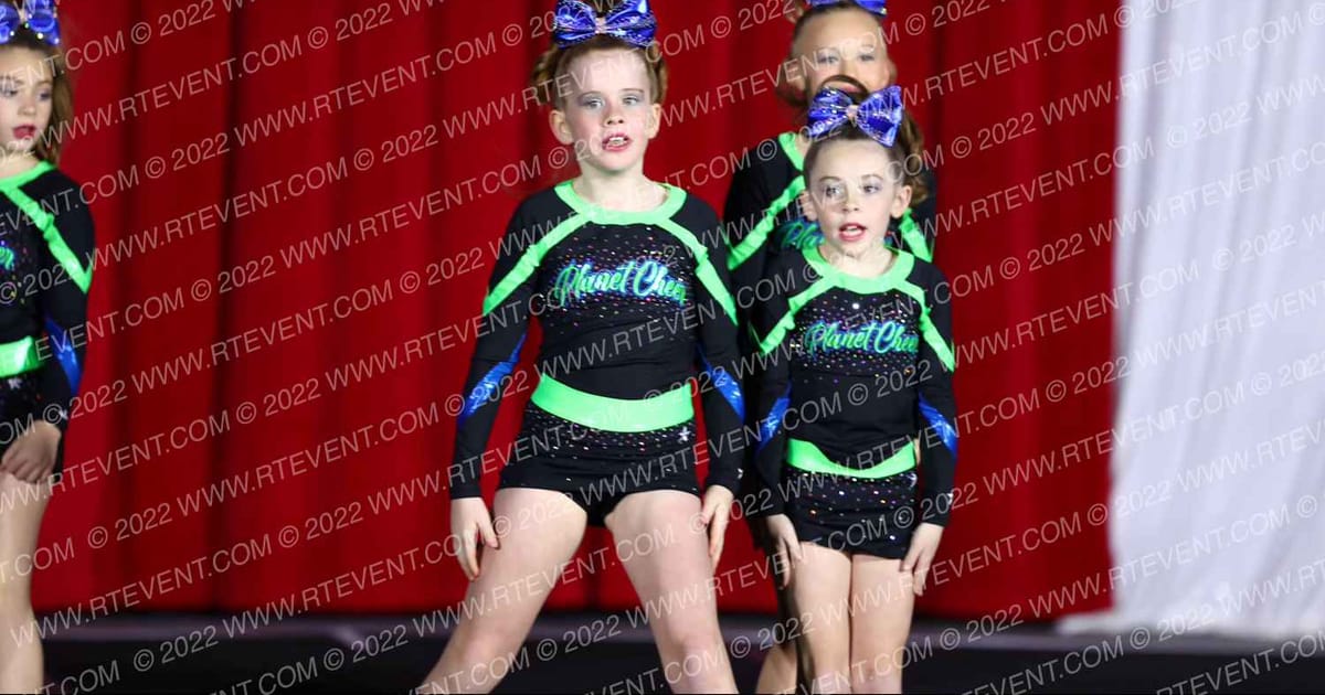 Planet Cheer Mini Moons · CHAMPS Grand Nationals DIDII