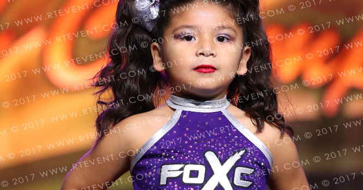 FullOut Xtreme Cheer Sparkle · Cash Bash Showdown DI DII