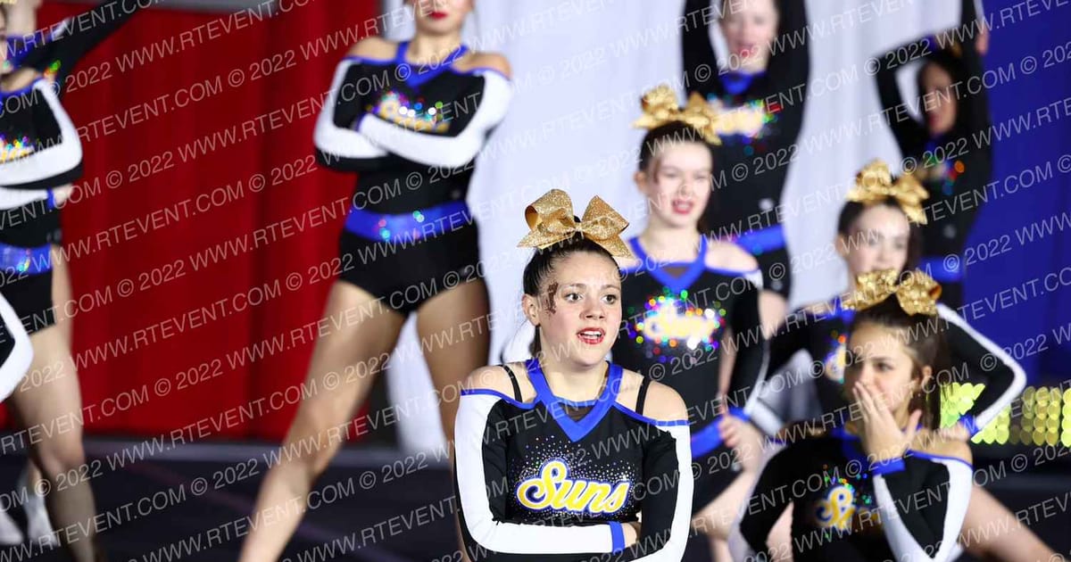 Cheer Central Suns Senior Gold · CHAMPS Grand Nationals DIDII