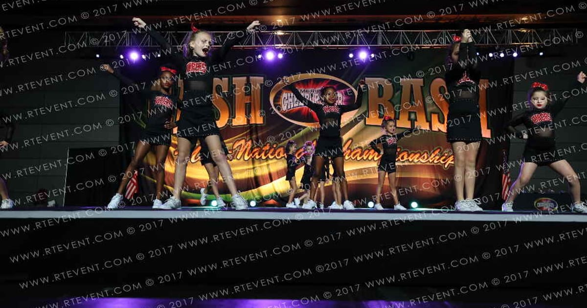 All-Star Revolution Bombshells · Cash Bash Showdown DI DII