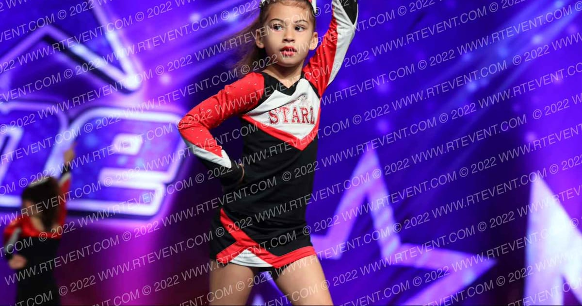 Laurel Youth Cheer Starz Tiny · holiday Spectacular FINAL