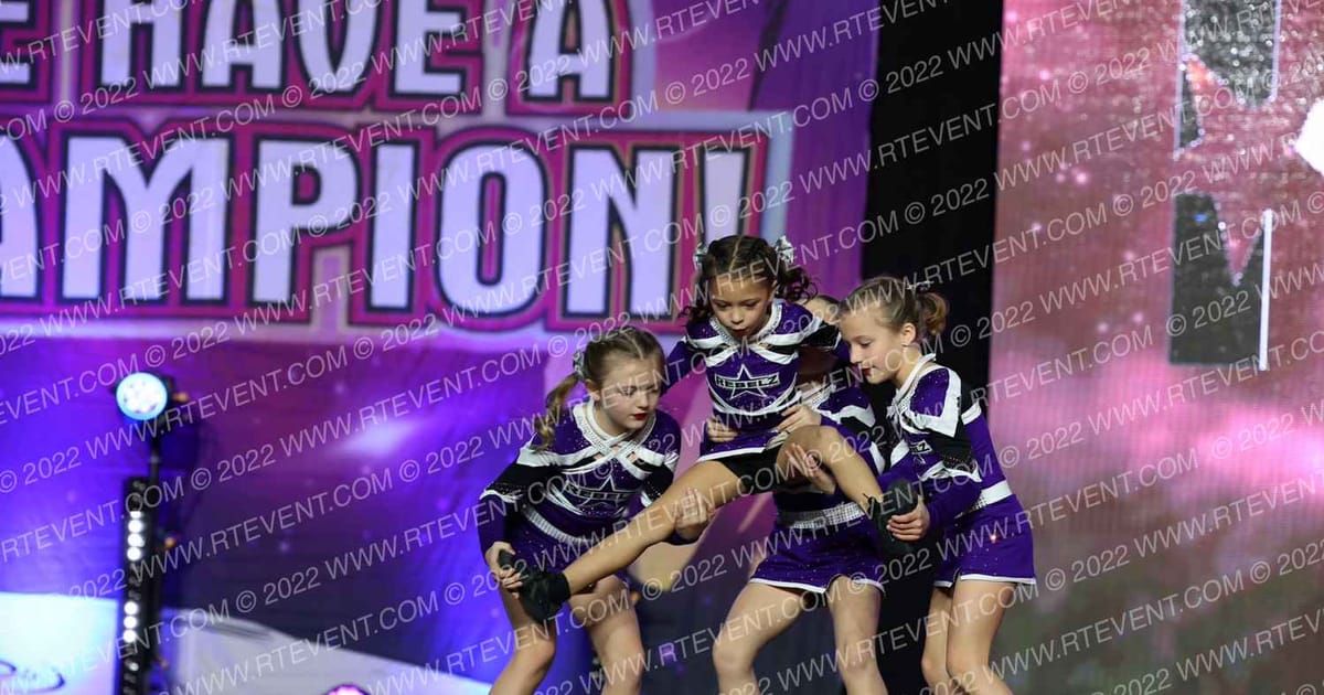 Rebelz Cheer Majors · Encore Houston