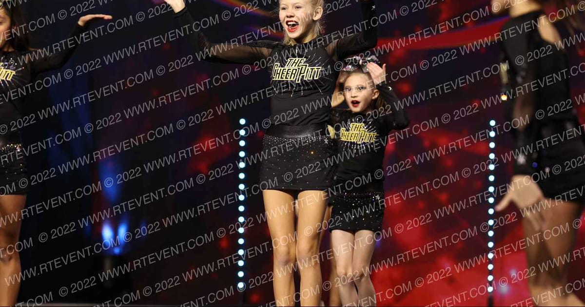 The Cheer Pitt KC Moonlight · Americas Best Grand Nationals