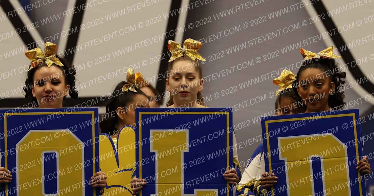 EDGEWOOD HIGH SCHOOL VARSITY CHEER · ACC NORTH Holiday Showcase