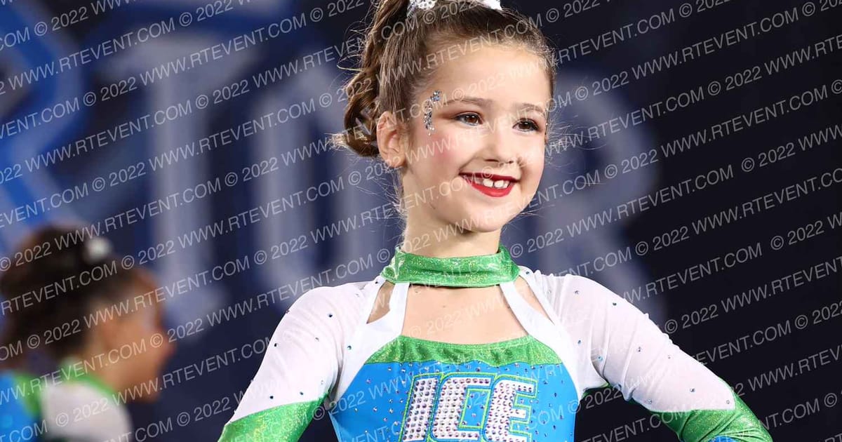 Ice Allstars Glitz · THE CHEER TOUR PIGEON FORGE