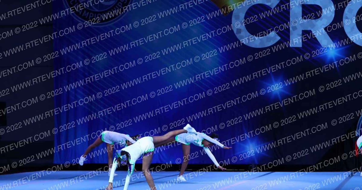 TEK Cheer (Triple E Kids) · Southern Crown