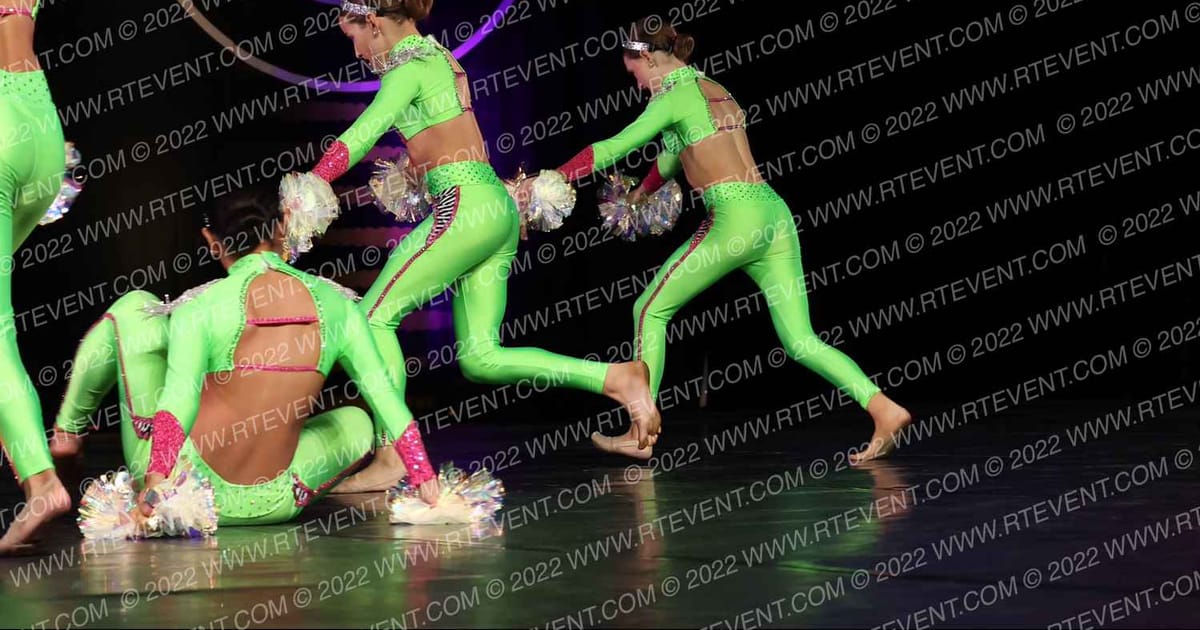 Dance Dynamics Youth Small Pom · The GROOVE at Encore