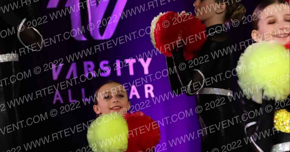 Studio 22 Youth All Stars Pom · The GROOVE at Encore