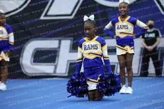 LA RAMS GLITZ ARMY