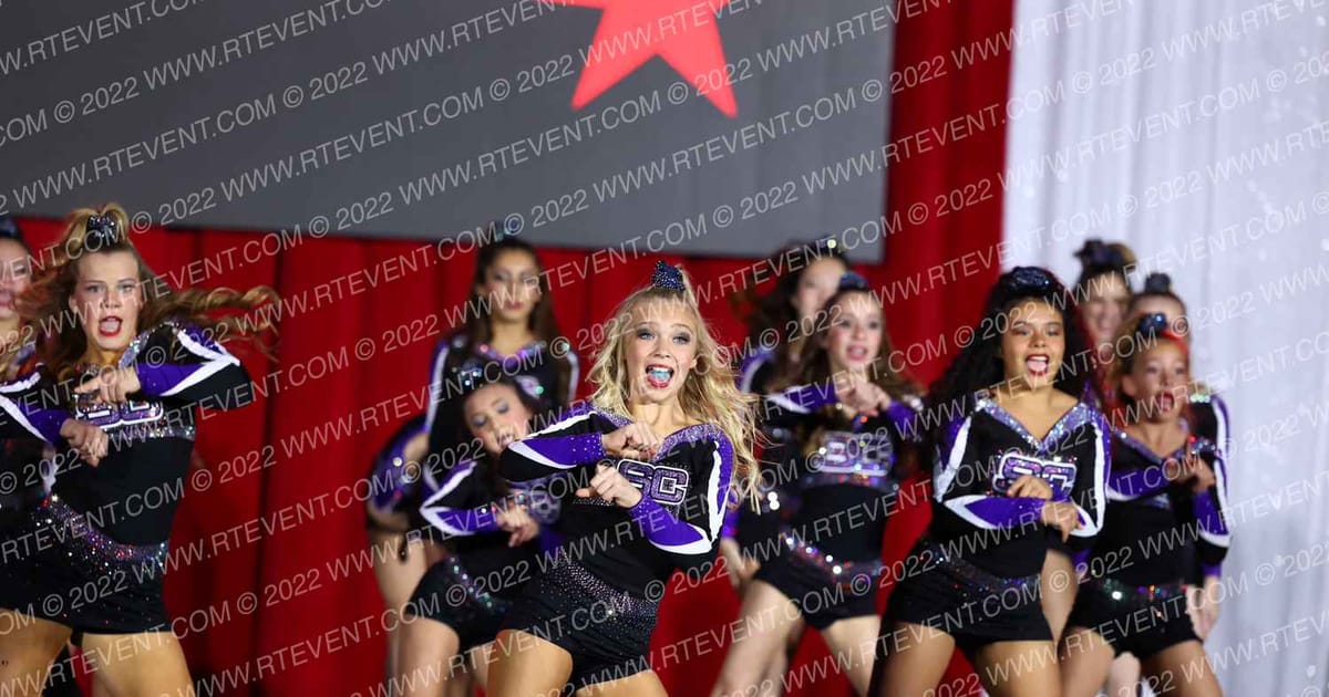 South Coast Cheer Midnight · CHAMPS Grand Nationals DIDII