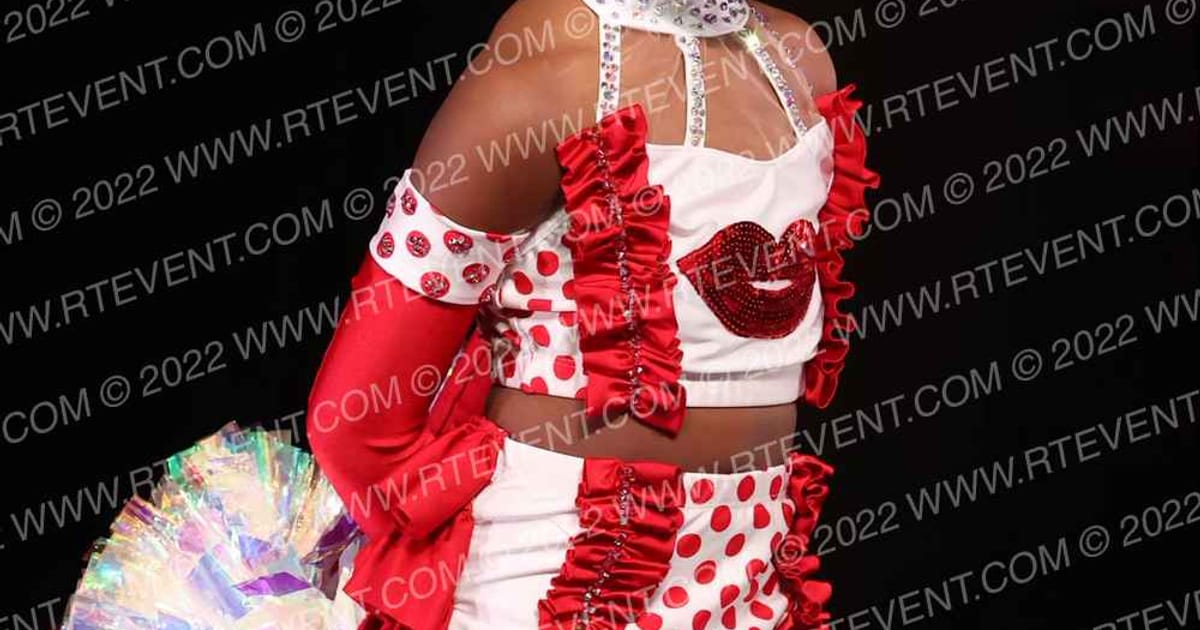 Dance Dynamics Tiny Prep Small Pom · The GROOVE at Encore