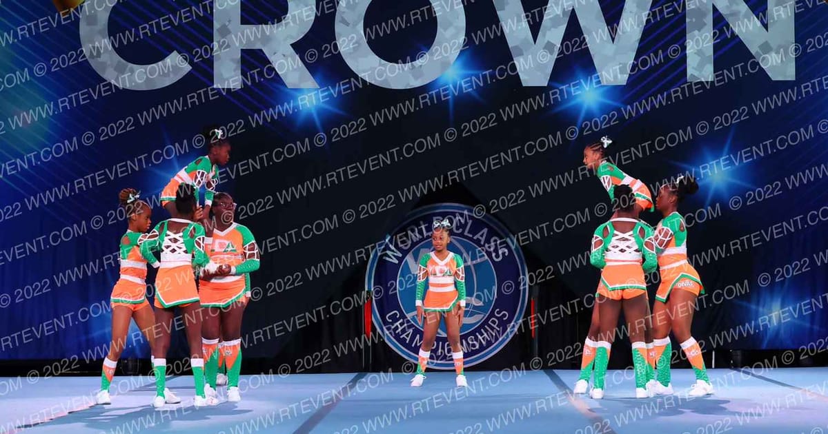 Lowery Divas Academy LDA Dazzling Divas · Southern Crown
