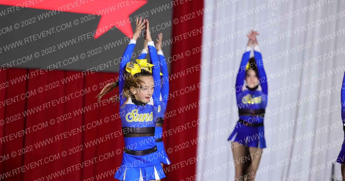 Cheer Central Suns Burst · CHAMPS Grand Nationals DIDII