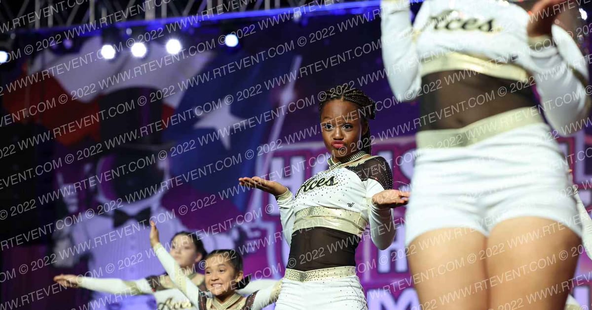 Texas Aces Tumbling and Cheer Snake Eyes · Encore Houston