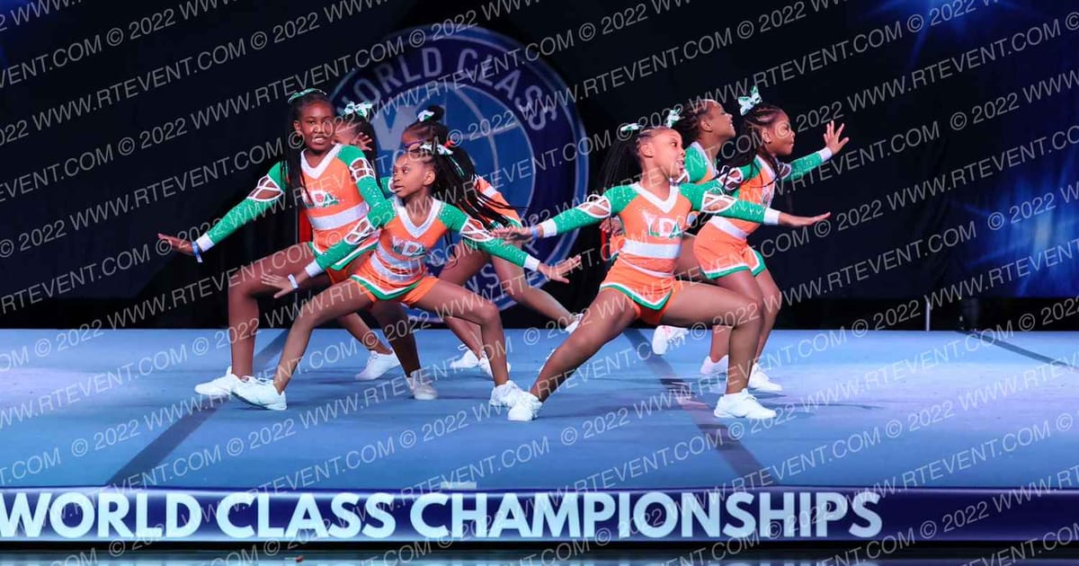 Lowery Divas Academy LDA Diamond Divas · Southern Crown