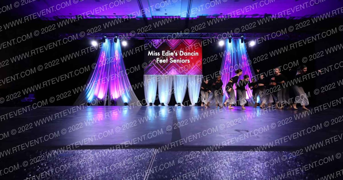 Miss Edie's Dancin Feet Seniors · Holiday Spectacular Dance