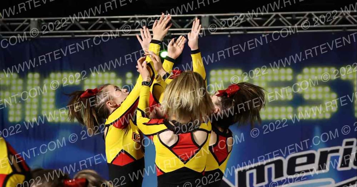 Terre Haute Cheer University PARTY PENGUINS · Americas Best Indy Challenge