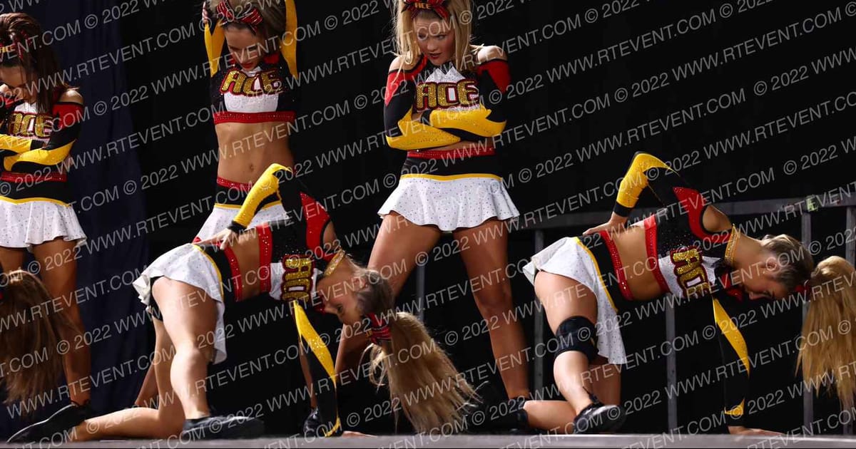 ACE of NORTH MISSISSIPPI Blackout · THE CHEER TOUR PIGEON FORGE