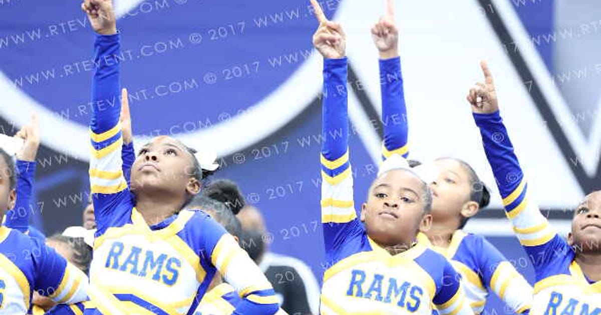 LA RAMS GLITZ · Palms Pyramids