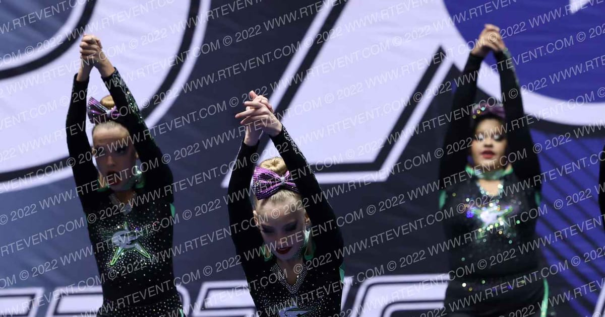 CHEERFORCE BOULDERZ · ARENA Holiday Showcase