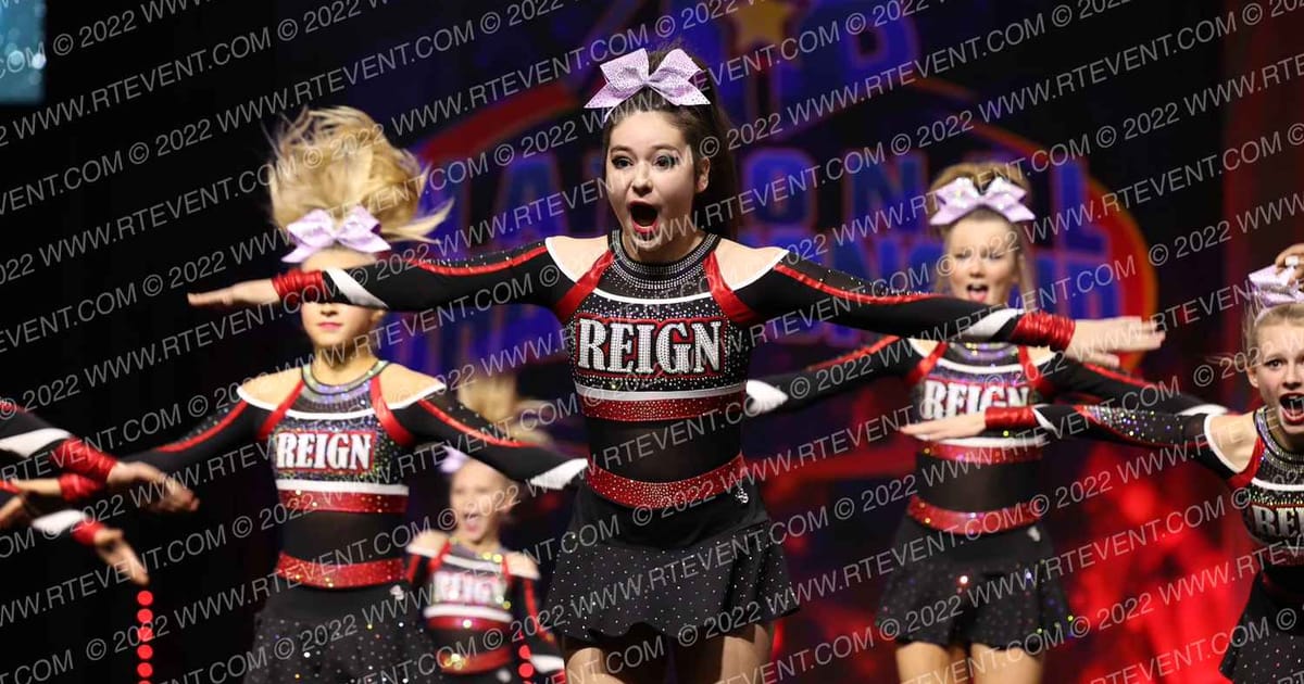 Cheer St Louis Majesty · Americas Best Grand Nationals