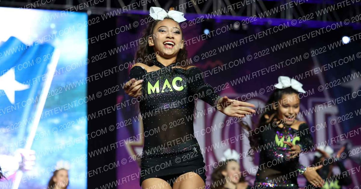 Modern American Cheer Ice · Encore Houston