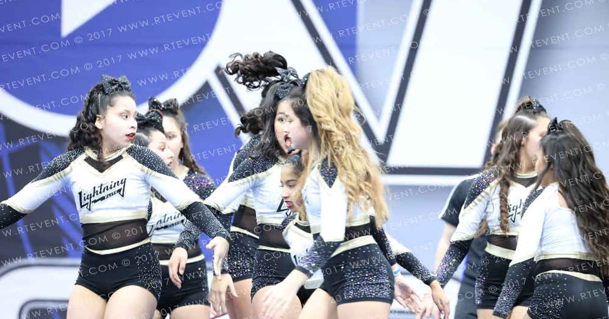 LIGHTNING ELITE HAIL QUEENS · Palms Pyramids