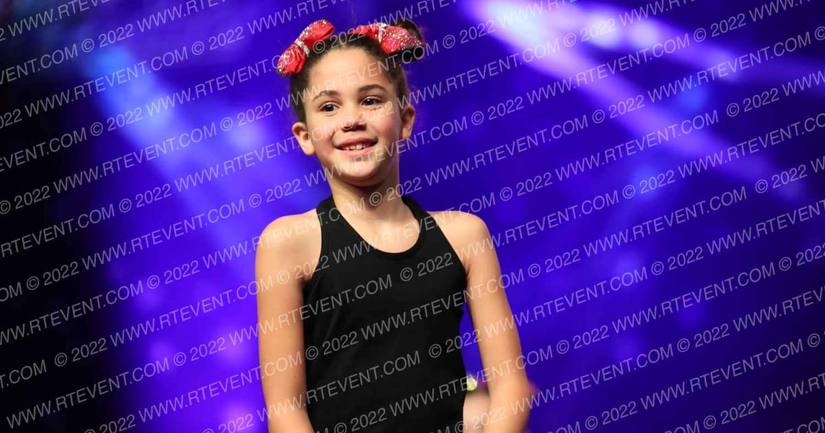 Phoenix Elite Crackle · holiday Spectacular FINAL