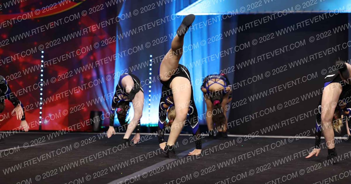 Cheer Athletics Omaha IconicCats · Americas Best Grand Nationals