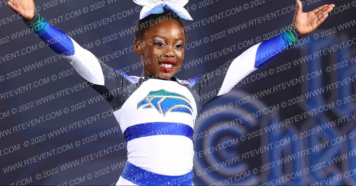 Atlanta Jayhawks (Grayson) Boltz · THE CHEER TOUR PIGEON FORGE