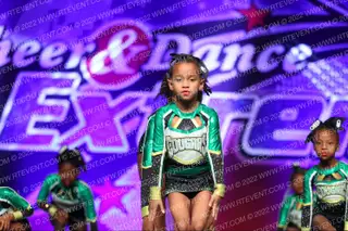 Cougars Competitive Cheer Thundercatz
