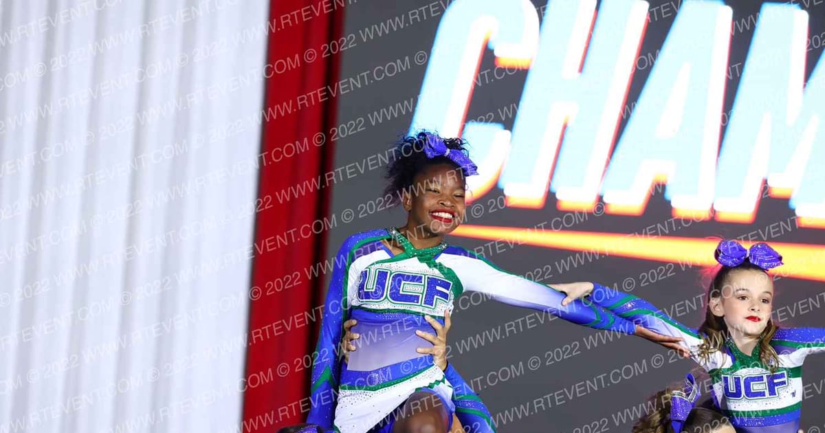 University Cheer Force Hail · CHAMPS Grand Nationals DIDII