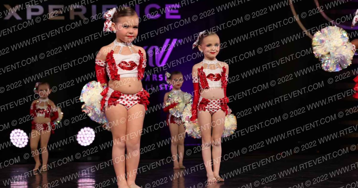Dance Dynamics Tiny Prep Small Pom · The GROOVE at Encore